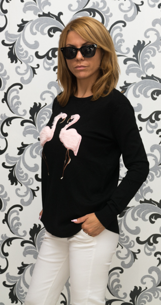 Дамска плетена блуза с розово фламинго - черна 3