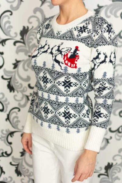 Дамски бял пуловер