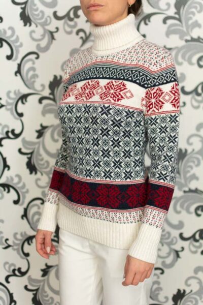 Коледен пуловер със снежинки