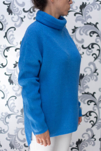 дамски вълнен пуловер - син