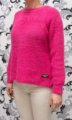 Плетен пуловер - циклама